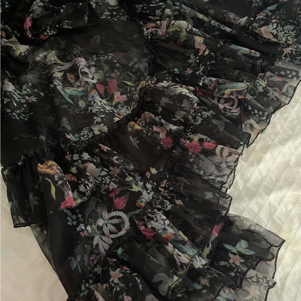 Stellah Black Floral Sheer Asymmetrical Maxi Dress - Picture 6 of 6